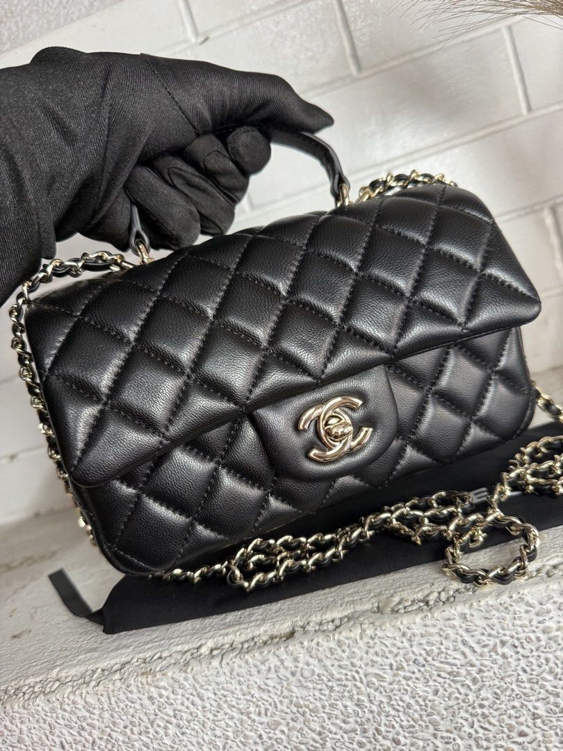Chanel Top Handle (Category: Cross-body Bags) located in Baguio. Submitted by danielg2 (Listing ID 1452619440, Image 2). Description: With box dustbag Excellent like new Shw.