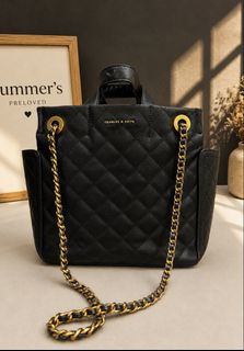 (Category: ) located in . Submitted by summers.preloved (Listing ID 1452523138, Image 1). Description: .