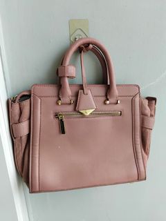 (Kategori: ) berada di . Dikirim oleh hellomini28 (ID iklan 1452659998, Gambar 1). Deskripsi: .