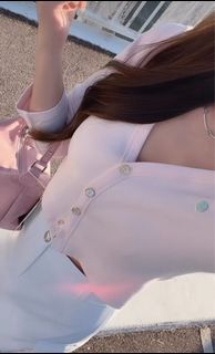 （分類：）位於 。 由 yan_lammm 提交（商品編號 1452676504，圖片 1）。簡介： 。