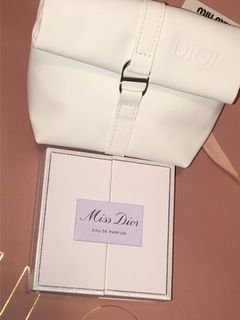 （分類：）位於 。 由 mayfair.always 提交（商品編號 1452649711，圖片 1）。簡介： 。