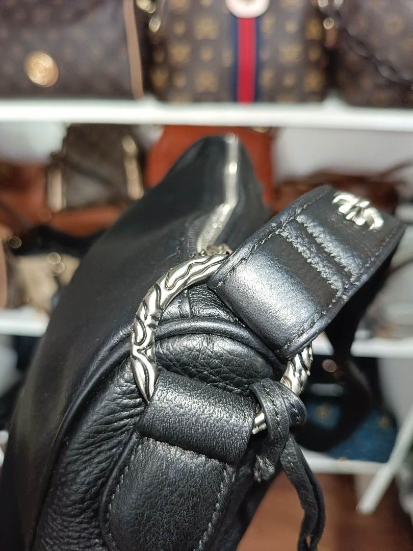 CHROME HEARTS LEATHER CHICKEN NUGGETS DAGGER BAG (Category: Luxury Bags & Wallets) located in Legazpi City. Submitted by paul-galvez420. (Listing ID 1452613703, Image 3). Description: CHROME HEARTS LEATHER CHICKEN NUGGETS DAGGER BAG GOOD AS NEW CONDITION NO ISSUE PRICE 2000.