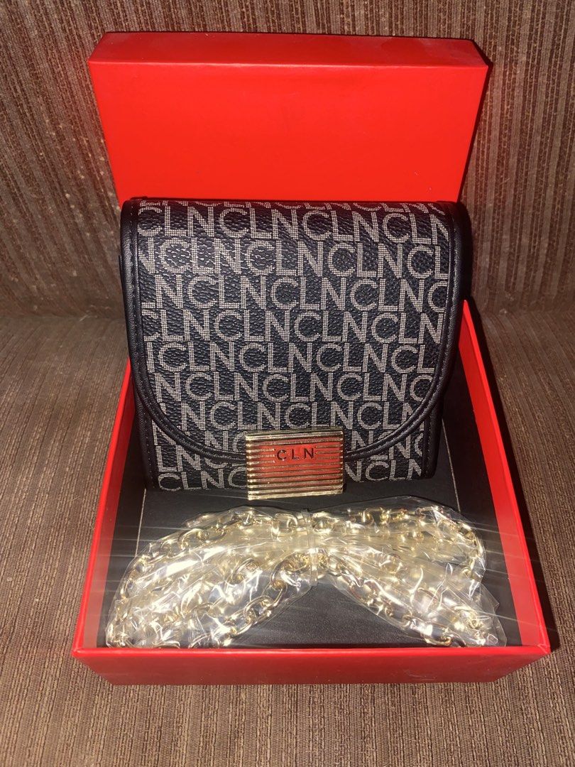 CLN Lali Trifold Wallet (Black Classic) (Category: Wallets & Card holders) located in Cebu City. Submitted by declutters_01 (Listing ID 1452585494, Image 2). Description: 📌CLN Lali Trifold Wallet (Black Classic) code: 0124S-LALISA COMES WITH GIFT BOX 🏷️ ₱800 (Orig Price: ₱1399) - 10/10 Condition - Brand new, Never Used - Sling Tri-fold mini wallet with snap button closure, 6 card slots, 1 coin slot with zip-closure, 2 slip pockets, bill note co