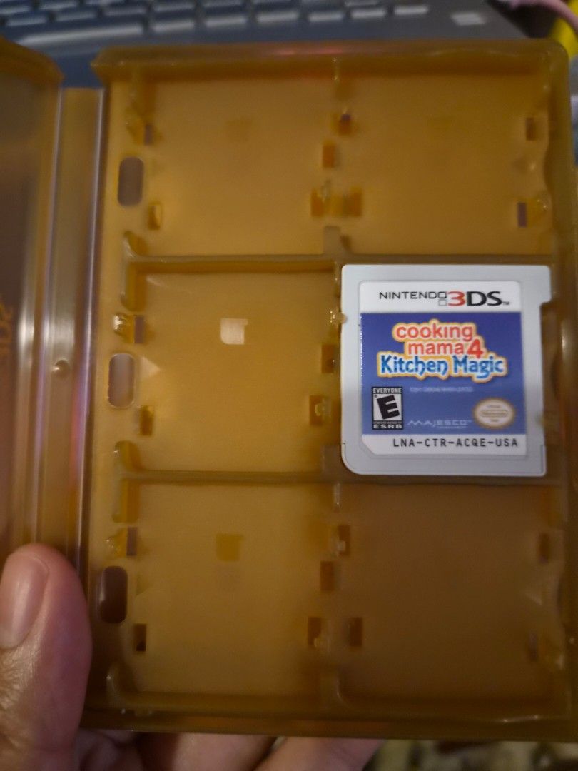 Cooking Mama 4: Kitchen Magic Nintendo 3DS Game (Cart Only) (Category: Nintendo) located in Manila. Submitted by calcifie (Listing ID 1452562893, Image 1). Description: - Game: Cooking Mama 4: Kitchen Magic - Platform: Nintendo 3DS - Region: USA Version - Condition: Game cartridge only MOP: GCash, BPI Transfer, Wise (+5% transaction fee c/o buyer) MOD: LBC, Gogo Express, J&T Same Day delivery at buyers expense I do meet ups in BGC or Rockwell on 