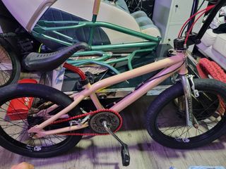 (Category: ) located in . Submitted by ocgarage (Listing ID 1452687109, Image 1). Description: .
