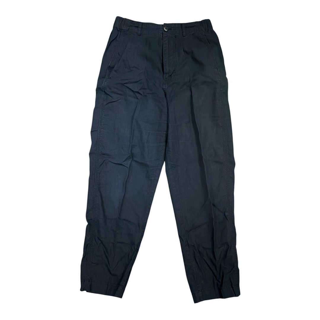 Dark Colored Pleated Pants (Category: Other Bottoms) located in Muntinlupa City. Submitted by funsizedhands (Listing ID 1452576748, Image 1). Description: - Dark colored pants - Pleated front - Classic fit - Suitable for casual or smart casual wear - Button and zip closure - Two side pockets - Durable fabric.