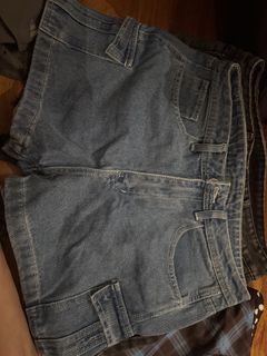 (Category: ) located in . Submitted by cutepatoots (Listing ID 1452680240, Image 1). Description: .