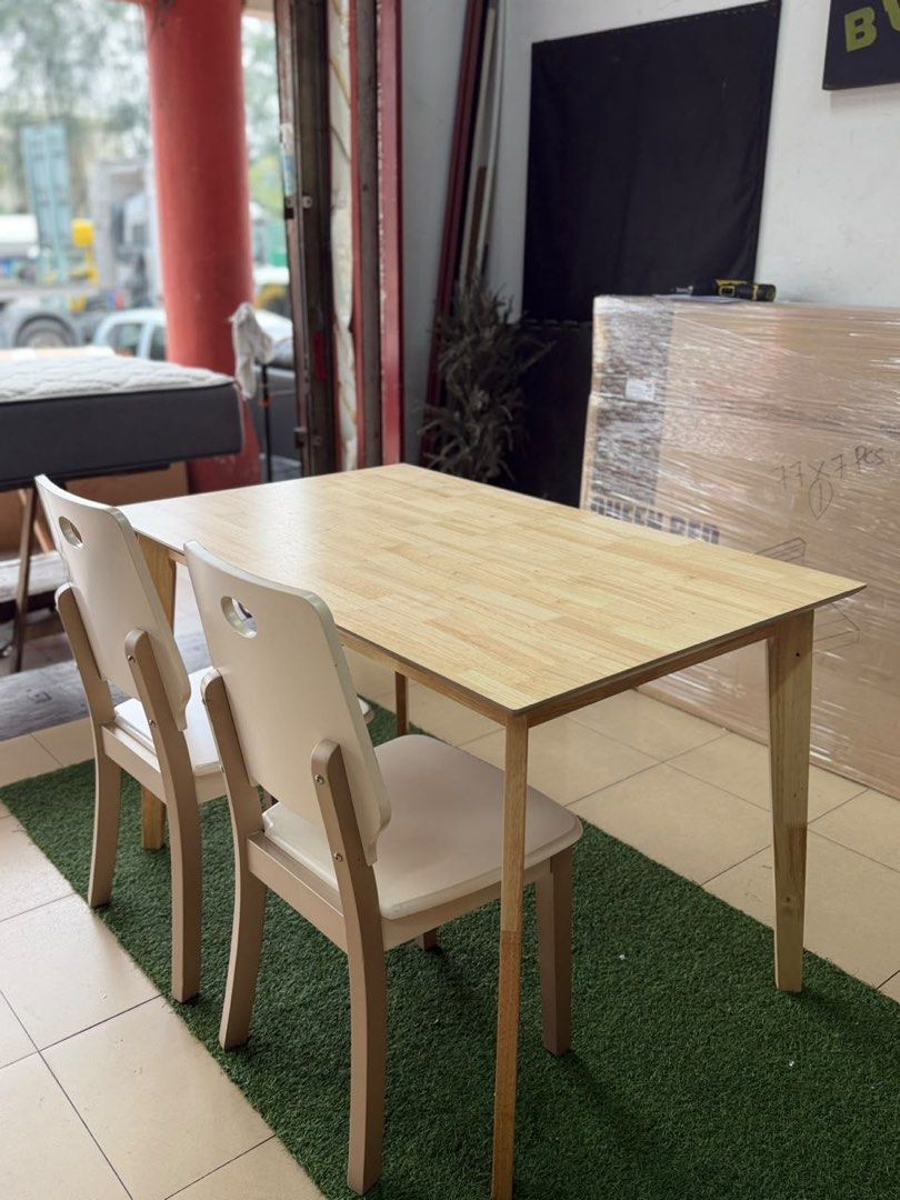 Dining Table only (Category: Tables & Sets) located in Port Klang. Submitted by worldofbundle_ (Listing ID 1452609911, Image 2). Description: - Brand new wooden dining table - Easy to assemble - Ideal for small spaces - Price: RM200 .