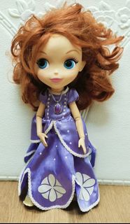 (Category: ) located in . Submitted by thriftvibes_98 (Listing ID 1452556815, Image 1). Description: .