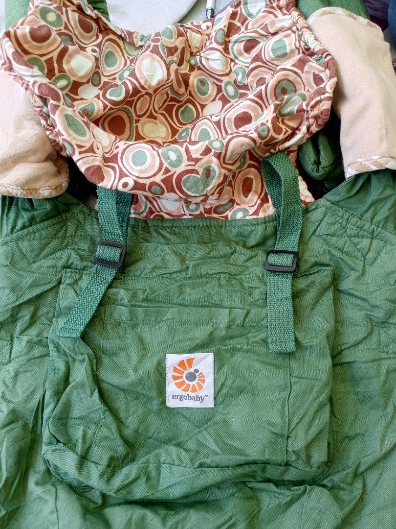 Ergobaby Carrier River Rock Green (Category: Carriers & Slings) located in Polomolok. Submitted by delosreyesshyn81134 (Listing ID 1452531700, Image 3). Description: Good As New Ergobaby Carrier River Rock Green.