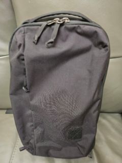 （分類：）位於 。 由 mrssrm 提交（商品編號 1452570930，圖片 1）。簡介： 。