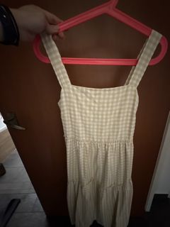 (Category: ) located in . Submitted by cloverr (Listing ID 1452626714, Image 1). Description: .