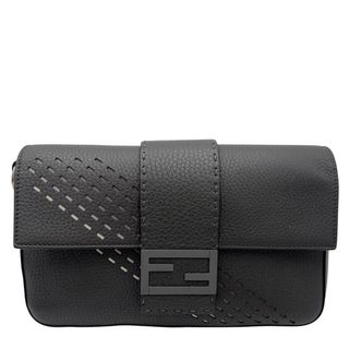 (Category: ) located in . Submitted by carousellluxury (Listing ID 1377246482, Image 1). Description: .