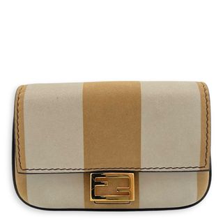 (Category: ) located in . Submitted by carousellluxury (Listing ID 1390656999, Image 1). Description: .