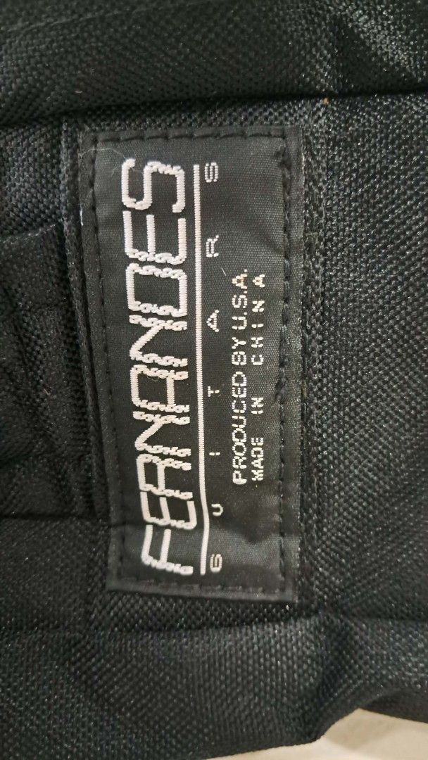 Fernandes Guitar Bag Gig Bag (Category: Musical Instruments) located in Bulacan. Submitted by amarijapansurplus (Listing ID 1452555443, Image 1). Description: 📌as is 📌WYSIWYG 📌First to pay basis 📌Auto pass sa COD iwas scam sa part ko 📌MOP: GCASH 📌MOD: Pick-up, Lalamove (motorcycle) or J&T/Flash Express/SPX Express 📌Return and Exchange Store Policy, Strictly No Refund 📌Loc. Panginay, Balagtas, Bulacan 🇯🇵AMARI Japan Surplus🇯🇵.
