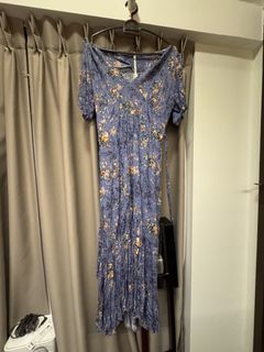 (Category: ) located in . Submitted by theholidayshopper (Listing ID 1452678279, Image 1). Description: .