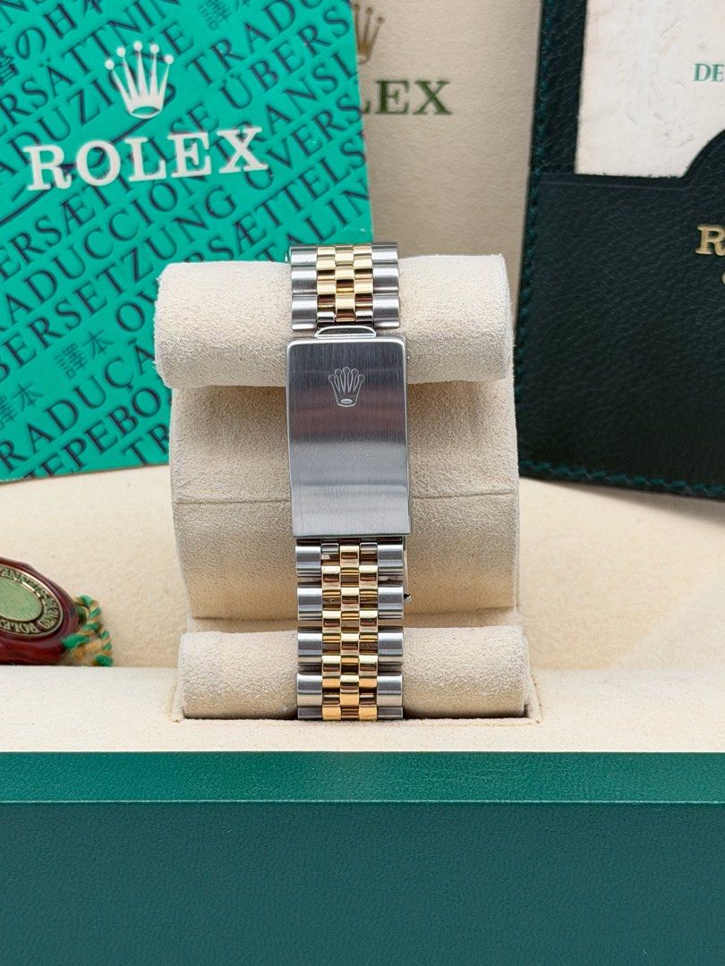 Fullset Rolex Datejust 36mm White Diamond Dial 1992 (Category: Luxury Watches) located in Manila. Submitted by timelesseleganceph (Listing ID 1452521972, Image 3). Description: Fullset Rolex Datejust 36mm White Diamond Dial 1992 Reference 16233 Size 36mm Dated 1992 18k YG Fluted Bezel in White Diamond Dial on Jubilee Bracelet Complete/Fullset - Box, Warranty Paper, Booklet.