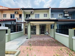(Category: ) located in . Submitted by mudah201434 (Listing ID 1448061256, Image 1). Description: .
