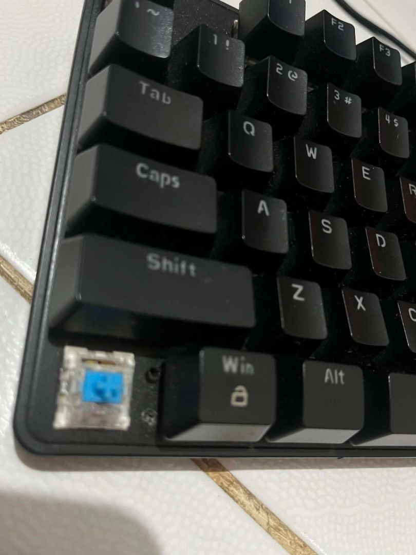 Gaming Mouse and Keyboard for sale (Category: Computer Keyboard) located in Daet. Submitted by nitsua.austria (Listing ID 1452650805, Image 3). Description: Mouse Razer Viper Mini 8500 DPI Keyboard Full-size Mechanical Keyboard Mk-Storm Blue switch with interchangeable color gray keycaps.