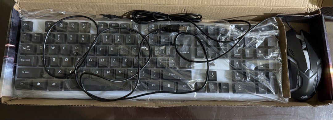 Gaming Mouse and Keyboard ZEUS (Category: Computer Parts) located in Cavite. Submitted by babyven10 (Listing ID 1452639866, Image 3). Description: -Colorful LED -Waterproof -Suspension -RFS: Need funds -Negotiable -Pdeng keyboard lng or mouse lng .