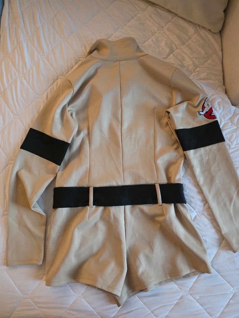 Ghostbusters Venkman Costume Jacket - Size LG (Category: Rompers) located in Makati City. Submitted by kaisabb (Listing ID 1452608041, Image 2). Description: - Ghostbusters costume romper - Features 'Venkman' name tag - Iconic ghost logo - Black belt details and arm bands - Great for cosplay or Halloween - Size: LG - Comes with inflatable gun.
