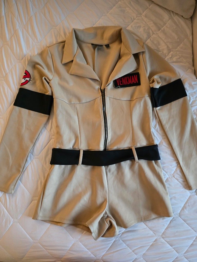 Ghostbusters Venkman Costume Jacket - Size LG (Category: Rompers) located in Makati City. Submitted by kaisabb (Listing ID 1452608041, Image 1). Description: - Ghostbusters costume romper - Features 'Venkman' name tag - Iconic ghost logo - Black belt details and arm bands - Great for cosplay or Halloween - Size: LG - Comes with inflatable gun.