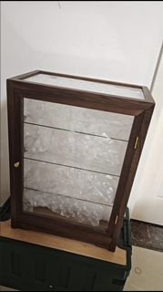 (Category: ) located in . Submitted by ber1_antique_deco (Listing ID 1452590714, Image 1). Description: .