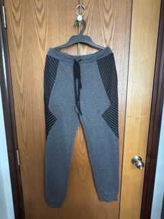 (Category: ) located in . Submitted by L2711 (Listing ID 1452526046, Image 1). Description: .
