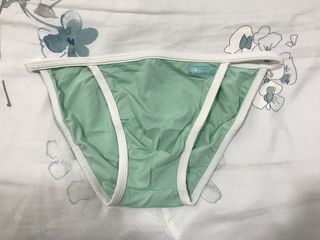 (Category: ) located in . Submitted by boytoy.closet.clearance (Listing ID 1452664199, Image 1). Description: .