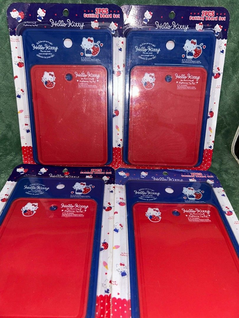 hellokitty 2in1 chopping board (Category: Knives & Chopping Boards) located in Caloocan City. Submitted by annchardyshop (Listing ID 1452636071, Image 1). Description: .