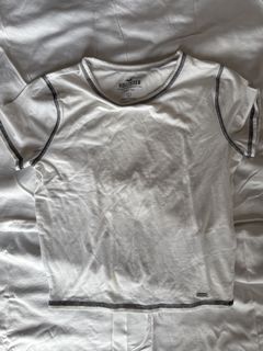 (Category: ) located in . Submitted by ls.closet (Listing ID 1452623011, Image 1). Description: .