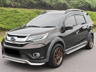 (Category: ) located in . Submitted by kaautomotive (Listing ID 1452675446, Image 1). Description: .