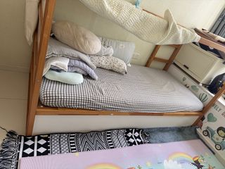 (Category: ) located in . Submitted by Hsingchencurtain (Listing ID 1452516474, Image 1). Description: .