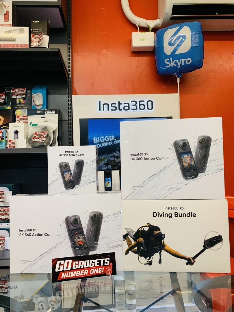 INSTA360 X5 360 ACTION CAMERAS BUNDLE! (Category: Cameras) located in Makati City. Submitted by gogadgetsmakati (Listing ID 1452510579, Image 1). Description: .