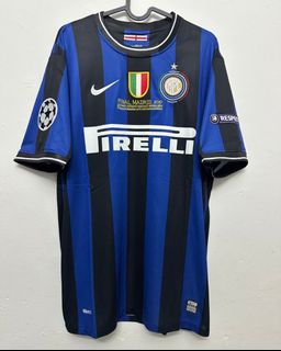 (Category: ) located in . Submitted by calcio_sport_jersey (Listing ID 1452682436, Image 1). Description: .