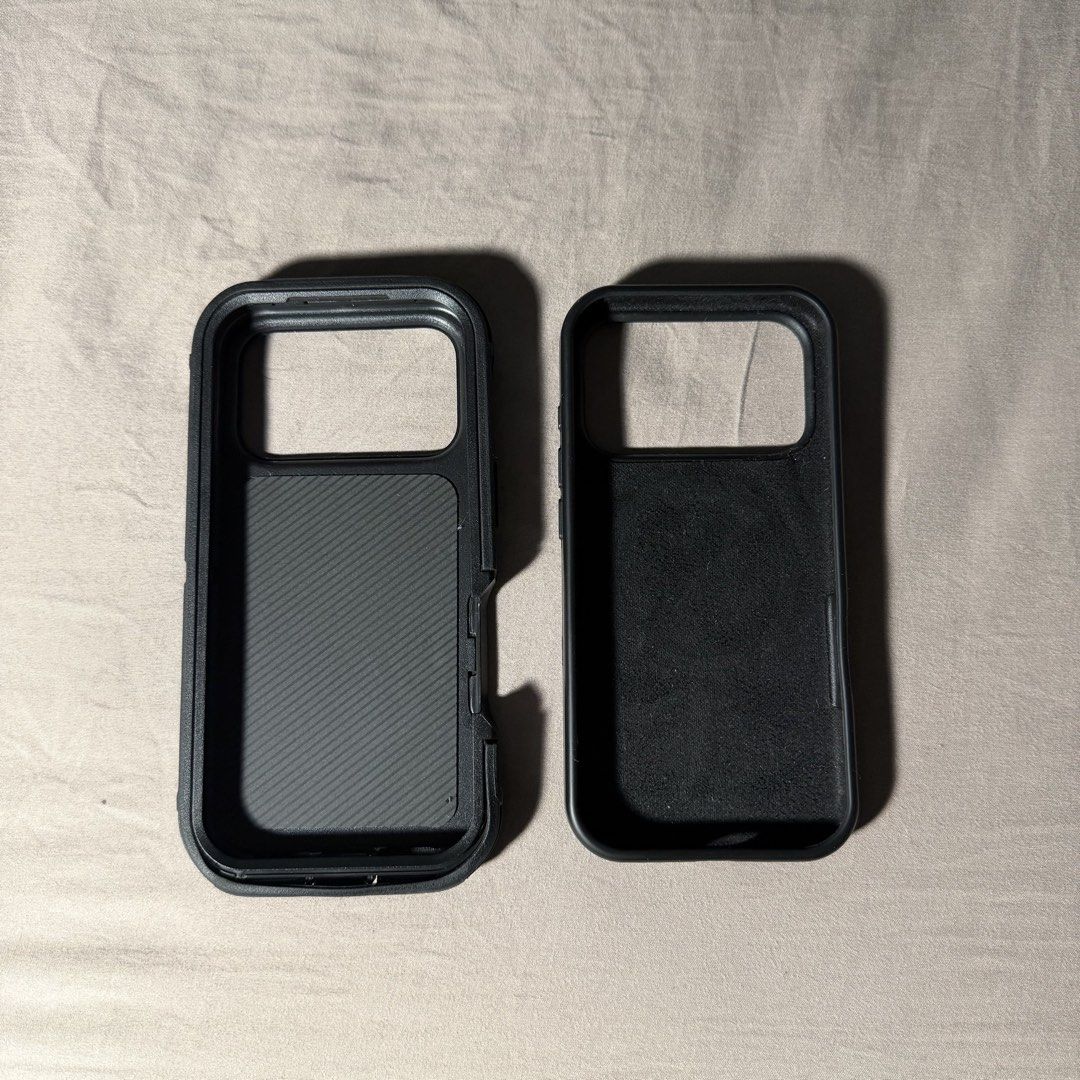iPhone 17 Pro Black Case TAKE ALL (Category: iPhone 17 Series) located in Lubao. Submitted by the_elusive_shop (Listing ID 1452630344, Image 2). Description: 300 for both! set includes 1 Hard Case 1 Silicon PLEASE READ BEFORE MAKING AN OFFER ⬇️ Make an offer only if you’re ready to pay. Once your offer is accepted, kindly settle the payment within 24 hours. If payment isn’t received within that time, I’ll unreserve the item and offer it to the ne