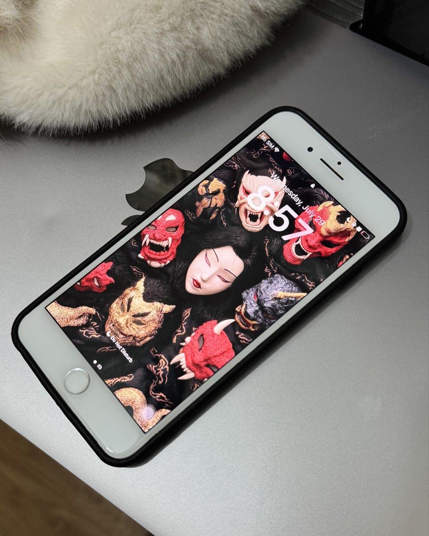 iPhone 8 Plus | White | 256GB | OG (Category: iPhone 8 Series) located in Dasmarinas. Submitted by cn8bpqzw6v (Listing ID 1452517375, Image 1). Description: iPhone 8 Plus | White | 256GB | OG all buttons working imessage working front and back cam working speakers and mic working assistive touch working finger print working silent mode working 74% battery health inclusions: iphone 8 plus 4 phone cases charger rfs: nakatambak nalang. can do meet u