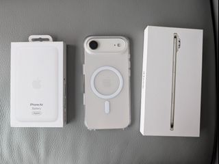 （分類：）位於 。 由 pixel3 提交（商品編號 1452570916，圖片 1）。簡介： 。