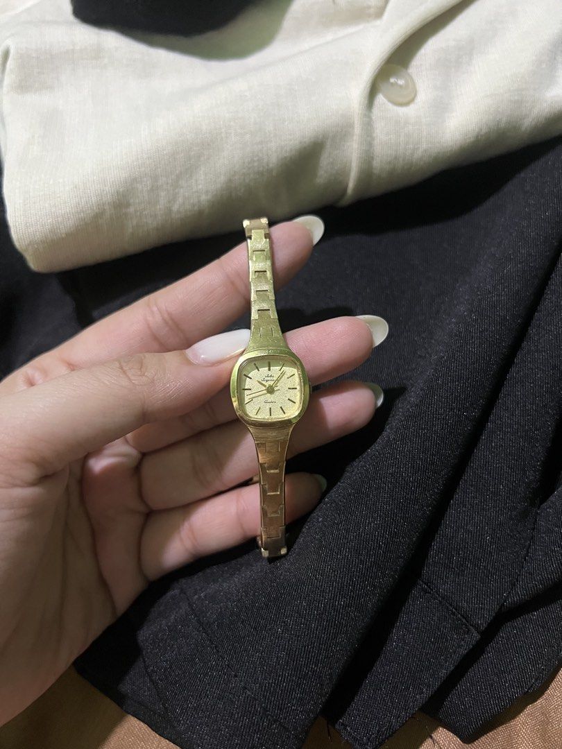 Jules Jurgensen Watch (Category: Women's Watches) located in Pasig City. Submitted by DenChui (Listing ID 1452663254, Image 1). Description: Excellent Condition Preloved vintage watch.