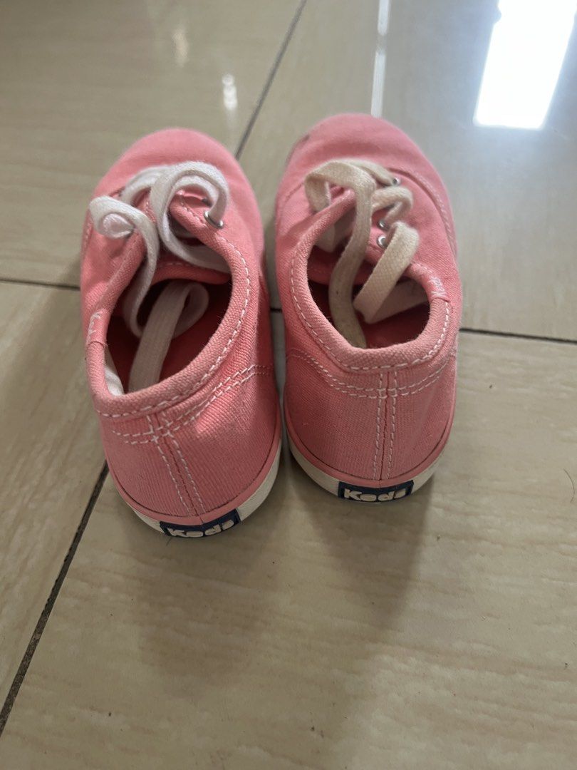 KEDS sneakers for girls (Category: Babies & Kids Fashion) located in Rizal. Submitted by cristetaa (Listing ID 1452645977, Image 3). Description: Size: 11.5M Pre-loved shoes. Please manage your expectations. MOP: gc@ash, UB, MB MOD: GGX, Lalamove No rush shipping please. I can only ship on weekends..