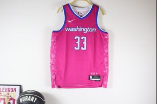 (Category: ) located in . Submitted by renee_nba_jersey (Listing ID 1452686087, Image 1). Description: .