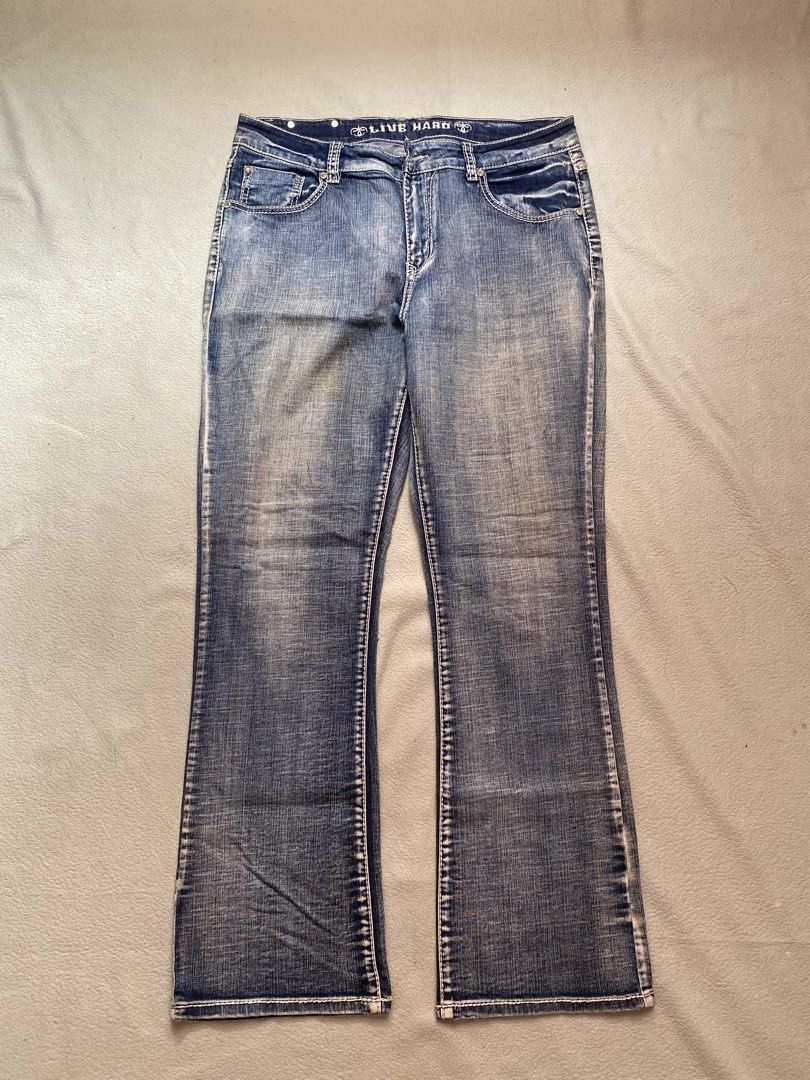 Live Hard Jeans (Category: Jeans) located in Manila. Submitted by paulowens_ (Listing ID 1452534842, Image 3). Description: Live Hard Jeans waist: 36 length: 41.5 leg opening: 9 issue: missing button(see last slide) 320 shipped.