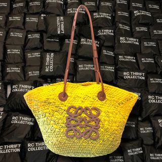 (Category: ) located in . Submitted by rcthriftcollection (Listing ID 1452516427, Image 1). Description: .