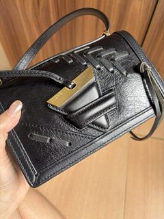 （分類：）位於 。 由 sellauthenic 提交（商品編號 1452661329，圖片 1）。簡介： 。