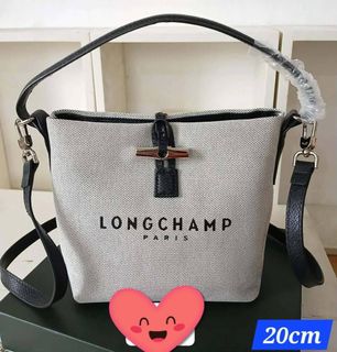 (Category: ) located in . Submitted by hideoutcloset88 (Listing ID 1452547618, Image 1). Description: .