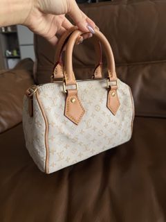 （分類：）位於 。 由 happy.elizawong 提交（商品編號 1452637134，圖片 1）。簡介： 。