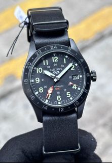 (Category: ) located in . Submitted by notorious_watches (Listing ID 1279429670, Image 1). Description: .