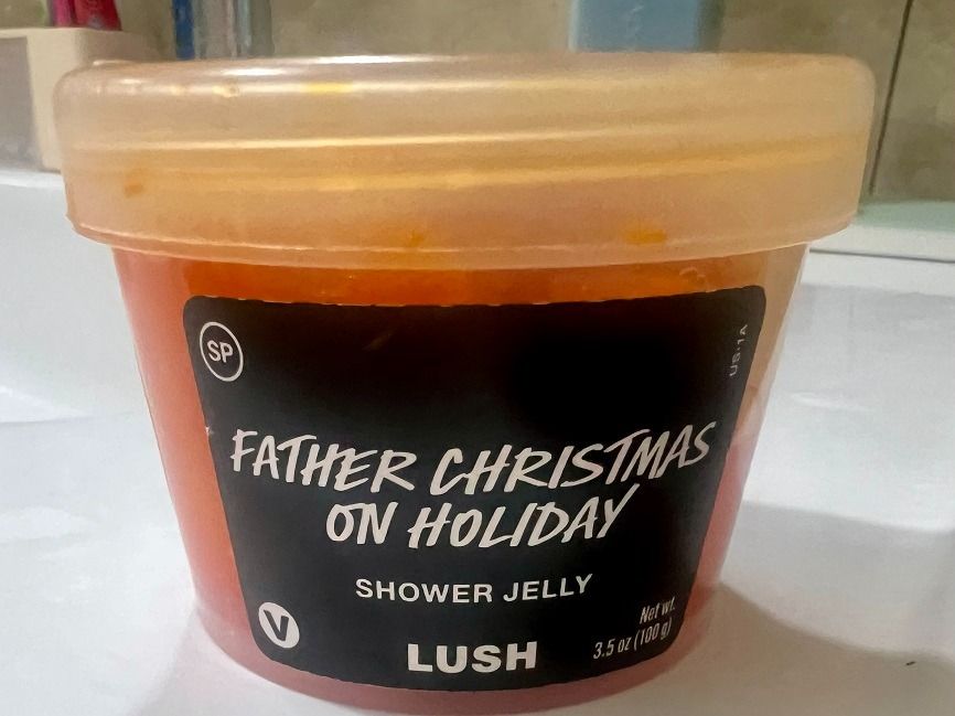 Lush Father Christmas on Holiday (Category: Bath) located in San Pedro. Submitted by cherelune (Listing ID 1452607015, Image 2). Description: 3.5oz / 100g BNEW Use-by date: June 7, 2026 Please note that I ordered this from the US site and the product leaked in transit to my forwarder’s US warehouse. Not sure what caused the leak as the pot is undamaged. Only some of the “juice” portion leaked and the jelly is intact. I will wrap the pot in cling 