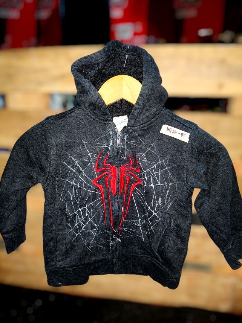 Marvel Amazing Spiderman Hoodie Jacket (Category: Babies & Kids Fashion) located in Naga. Submitted by tnlselection (Listing ID 1417016625, Image 1). Description: Marvel Amazing Spiderman Hoodie Jacket for kids Size | 4T Like new 💯 Embroidered and printed script PRICE + SF MOP | Gcash MOD | J&T Express NO COD 📍Naga City, Bicol 4400.