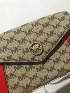 (Category: ) located in . Submitted by nikkilodeonn (Listing ID 1452512838, Image 1). Description: .